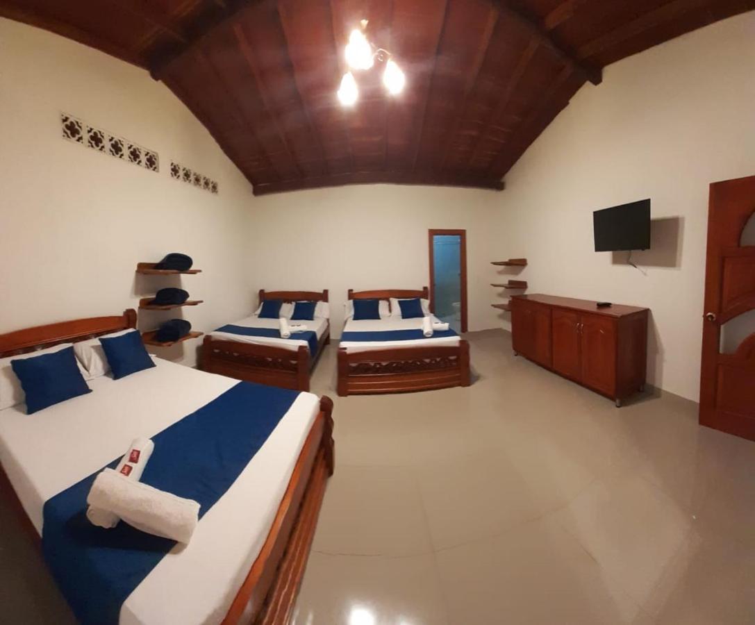 Hotel Jardin De Rosas Εξωτερικό φωτογραφία